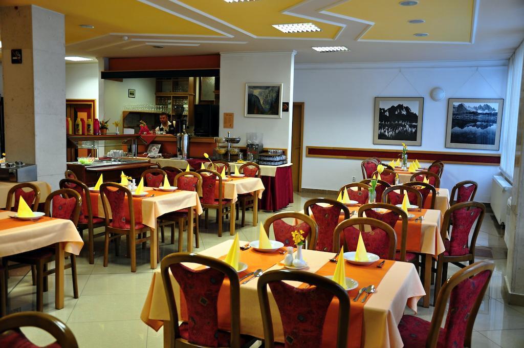 Tatra Hotel Πόπραντ Εξωτερικό φωτογραφία